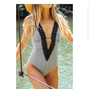 Small Cupshe Striped One-Piece Bathing Suit NWT